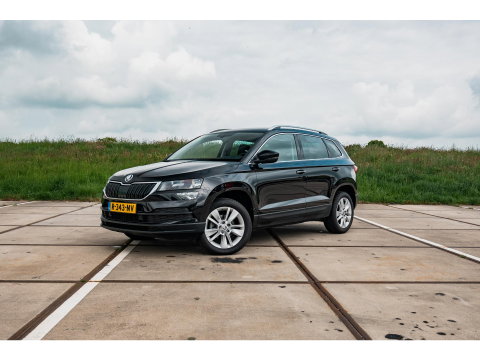 Škoda Karoq 1.5 TSI ACT Style | TREKHAAK | CAMERA | SUNSET | 17" LM VELG | ALL SEASON BANDEN