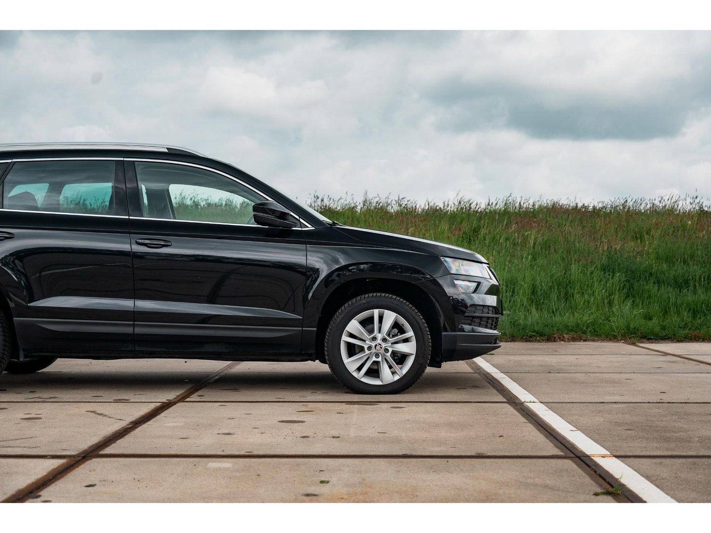 Škoda Karoq 1.5 TSI ACT Style | TREKHAAK | CAMERA | SUNSET | 17" LM VELG | ALL SEASON BANDEN