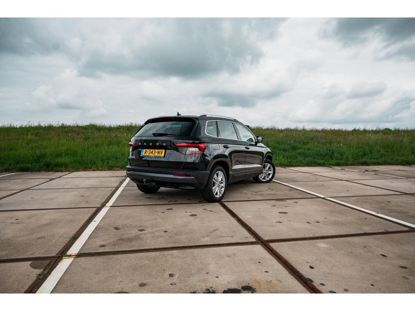 Škoda Karoq 1.5 TSI ACT Style | TREKHAAK | CAMERA | SUNSET | 17" LM VELG | ALL SEASON BANDEN