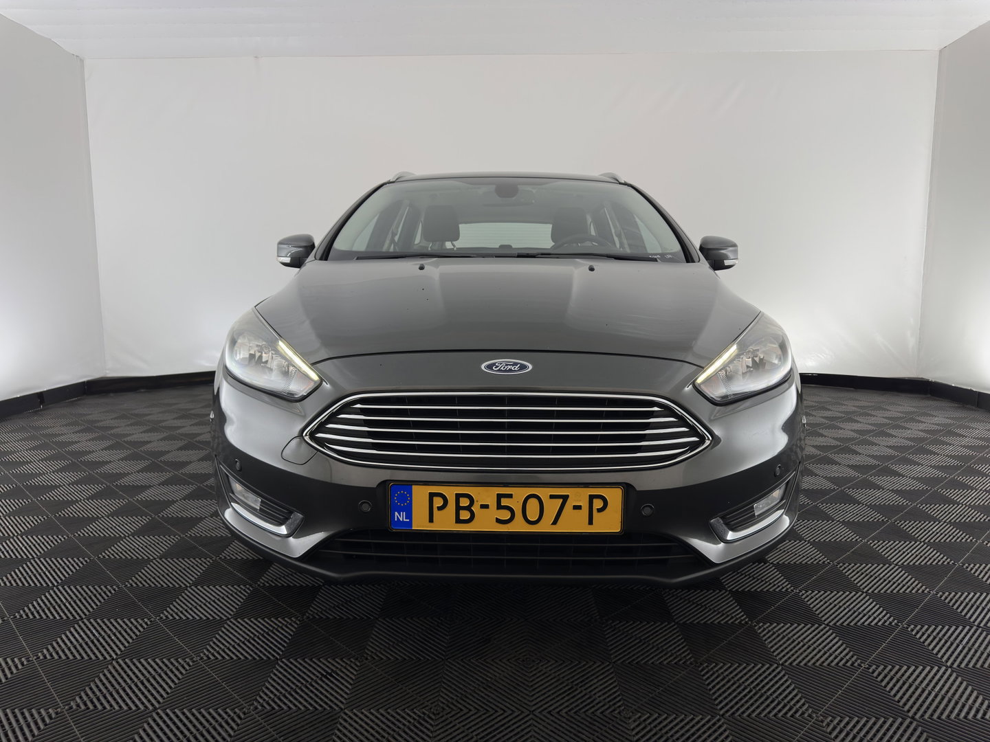Ford FOCUS Wagon 1.5 TDCI Titanium *NAVI-FULLMAP | KEYLESS | COMFORTSEATS | SYNC-AUDIO | ECC | PDC | CRUISE | 16''ALU*