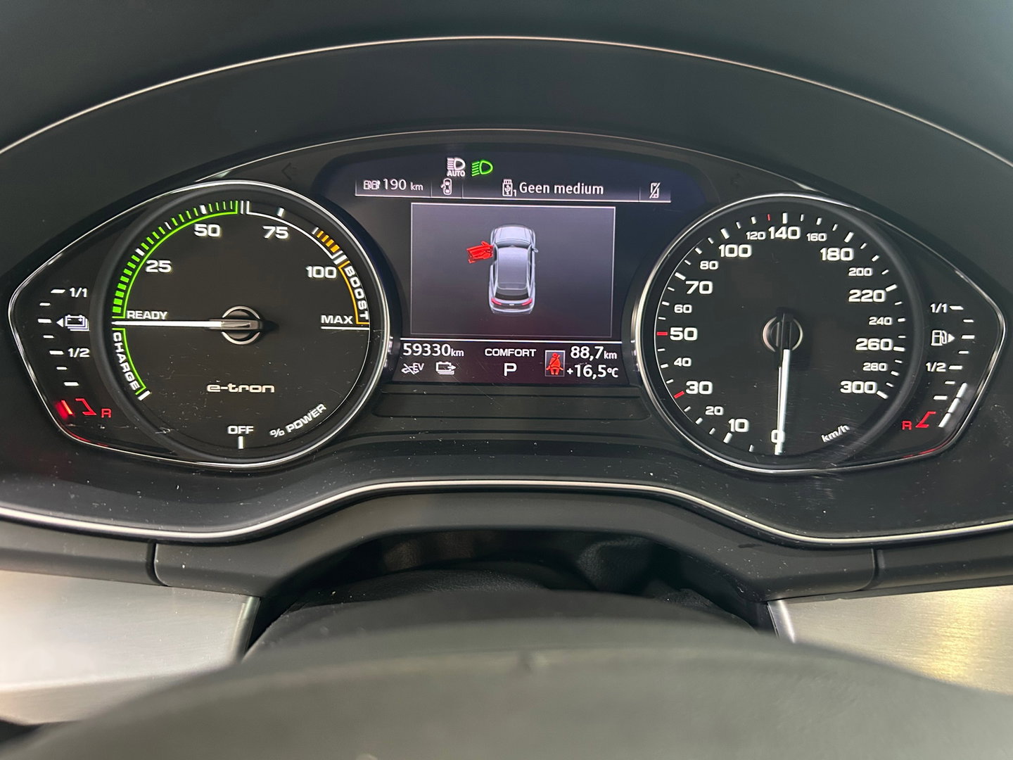 Audi Q5 50 TFSI e S-LINE|AUTOMAAT|CRUISE|20INCH|APPLECARPLAY|TREKHAAK|STOELVERWARMING|