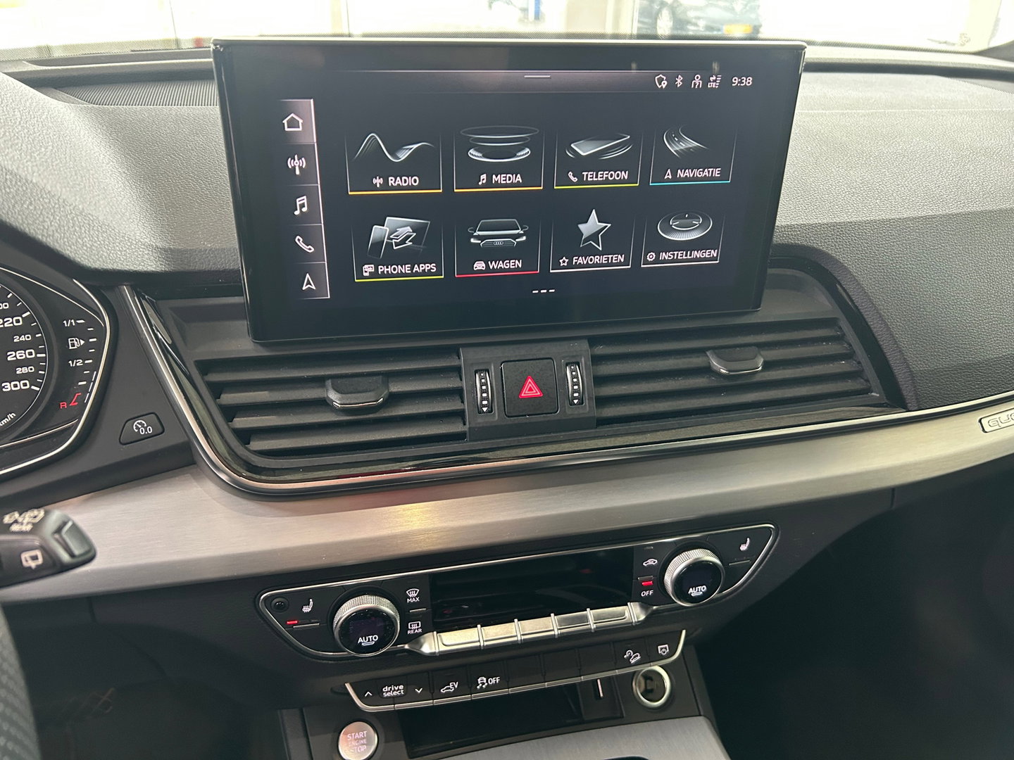 Audi Q5 50 TFSI e S-LINE|AUTOMAAT|CRUISE|20INCH|APPLECARPLAY|TREKHAAK|STOELVERWARMING|