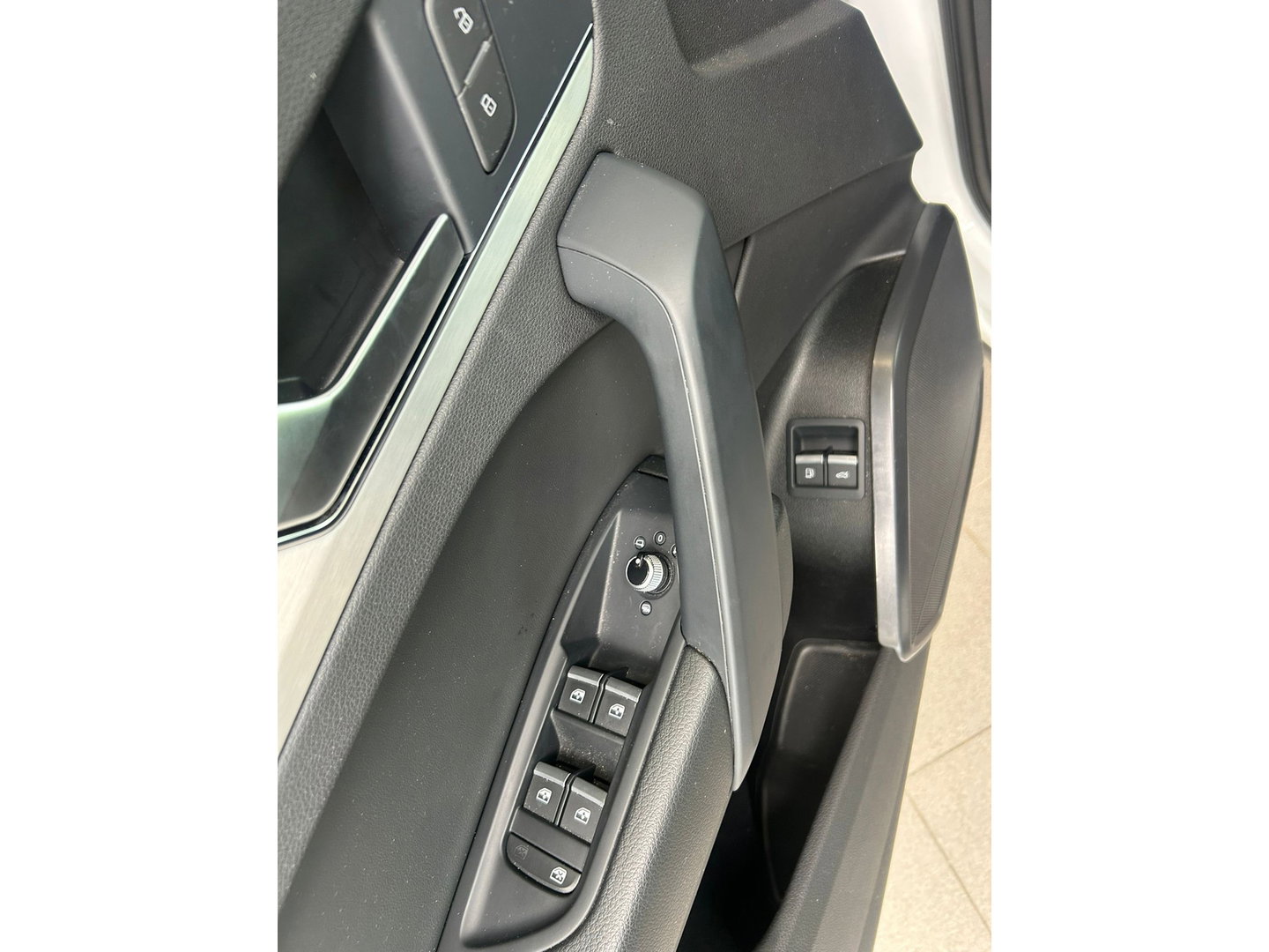 Audi Q5 50 TFSI e S-LINE|AUTOMAAT|CRUISE|20INCH|APPLECARPLAY|TREKHAAK|STOELVERWARMING|