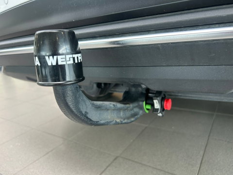 Audi Q5 50 TFSI e S-LINE|AUTOMAAT|CRUISE|20INCH|APPLECARPLAY|TREKHAAK|STOELVERWARMING|