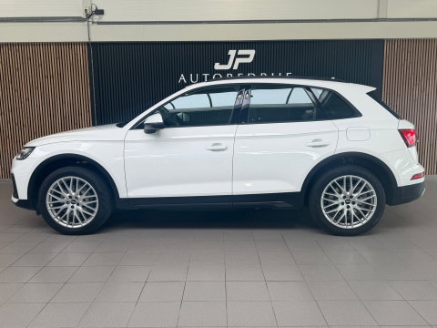 Audi Q5 50 TFSI e S-LINE|AUTOMAAT|CRUISE|20INCH|APPLECARPLAY|TREKHAAK|STOELVERWARMING|
