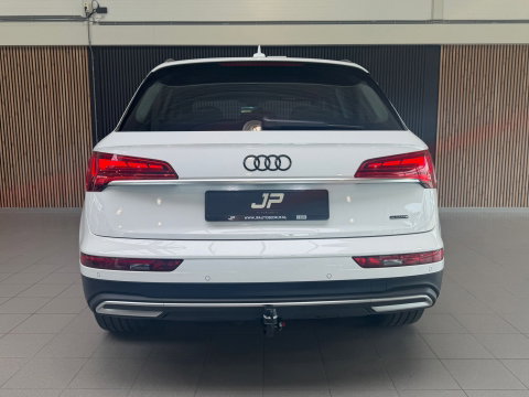 Audi Q5 50 TFSI e S-LINE|AUTOMAAT|CRUISE|20INCH|APPLECARPLAY|TREKHAAK|STOELVERWARMING|