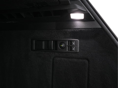 BMW iX xDrive40 High Executive 77 kWh [ 3-Fase ] (INCL-BTW) *PANO | HEAD-UP | SOFT-CLOSE | LEATHER | TOPVIEW | FULL-LED | MEMORY-PACK | HARMAN/KARDON | BLINDSPOT | WIDESCREEN-COCKPIT | HEATED-COMFORTSEATS | DAB | AMBIENTLIGHT | TOWBAR | 22'