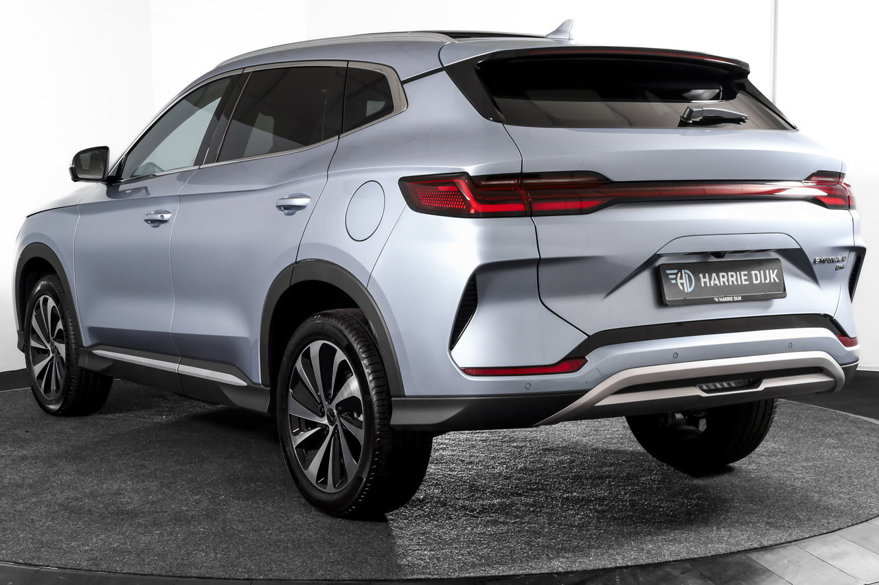 BYD SEAL U