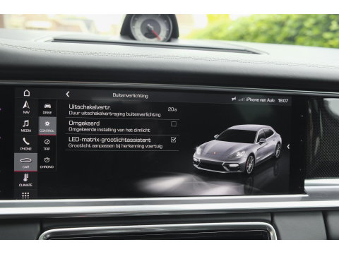 Porsche Panamera Sport Turismo GTS 4.0 V8 460PK SportDesign Pano Sport Chrono Carbon Alcantara 18-weg Sportstoelen Sportuitlaat Luchtvering