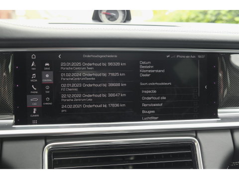 Porsche Panamera Sport Turismo GTS 4.0 V8 460PK SportDesign Pano Sport Chrono Carbon Alcantara 18-weg Sportstoelen Sportuitlaat Luchtvering
