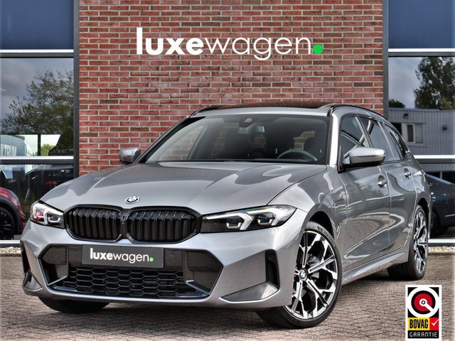 BMW 3 Serie - Touring 330e xDrive M-Sport Pano 19inch El-zetels HUD 360-cam LCI-2