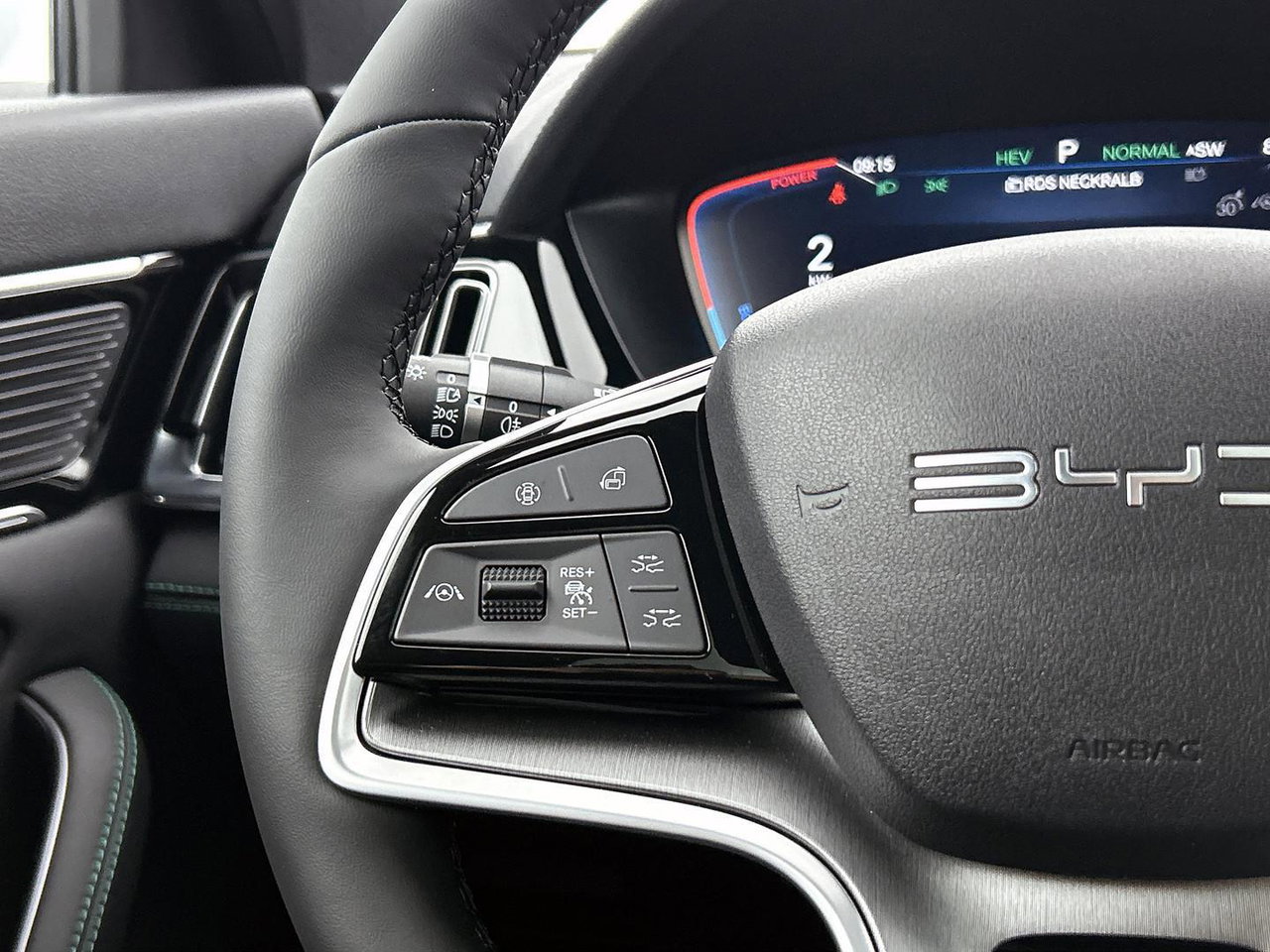 BYD SEAL U