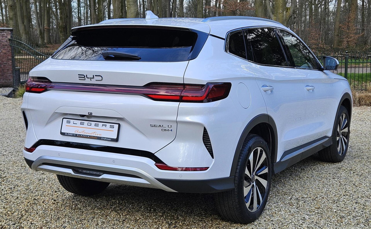 BYD SEAL U
