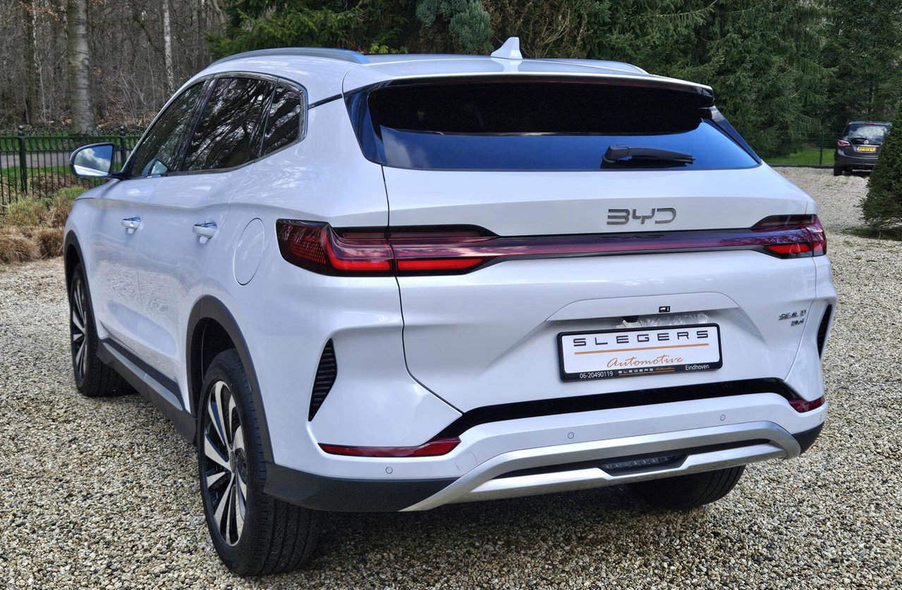BYD SEAL U