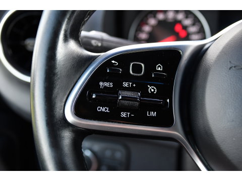 Mercedes-Benz Sprinter 519 V6 3.0 CDI L2H1 DC PB Edition N1, Cruise, Camera, Carplay, LED, 2 x Schuifdeur, 3500kg trekhaak, 10,5'' Mbux, Leder,
