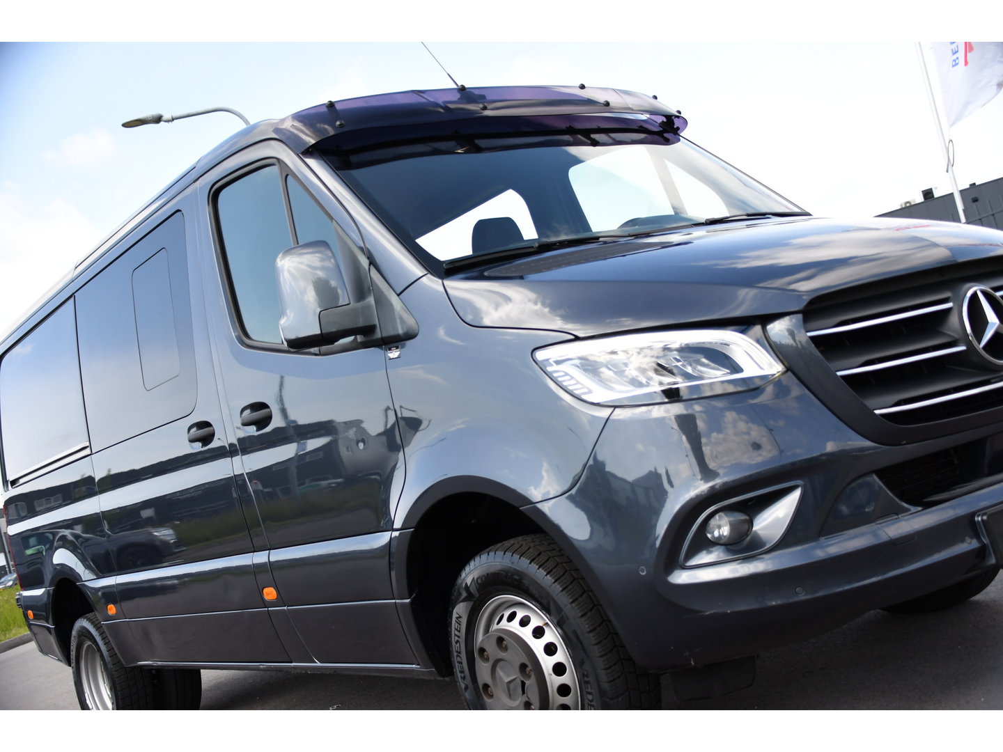 Mercedes-Benz Sprinter 519 V6 3.0 CDI L2H1 DC PB Edition N1, Cruise, Camera, Carplay, LED, 2 x Schuifdeur, 3500kg trekhaak, 10,5'' Mbux, Leder,