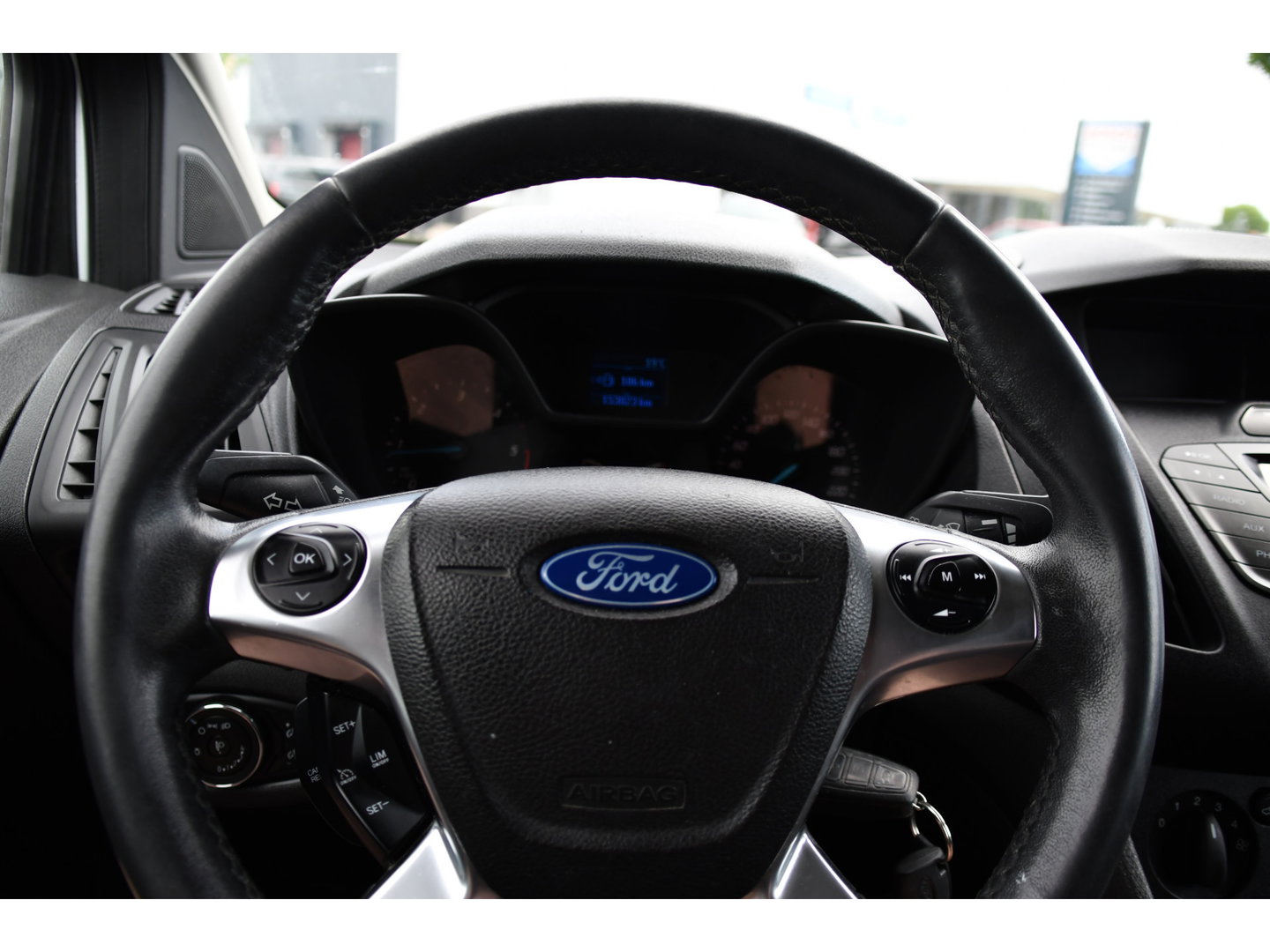 Ford Transit Connect 1.6 TDCI L1 Edition Cruise, Airco, Trekhaak, 95pk, Radio, Voorruitverwarming, Uniek!