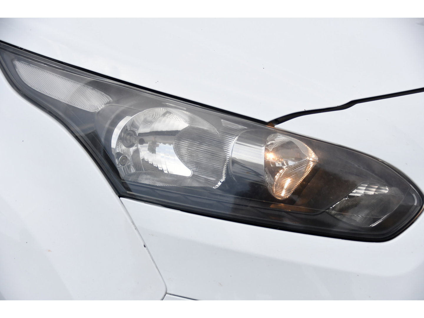 Ford Transit Connect 1.6 TDCI L1 Edition Cruise, Airco, Trekhaak, 95pk, Radio, Voorruitverwarming, Uniek!