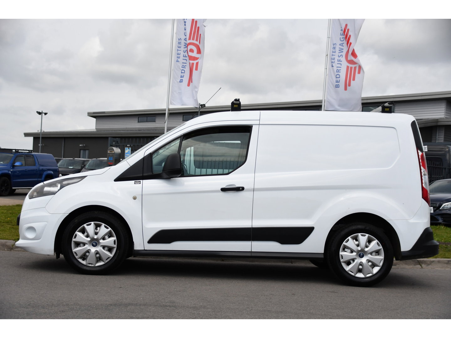 Ford Transit Connect 1.6 TDCI L1 Edition Cruise, Airco, Trekhaak, 95pk, Radio, Voorruitverwarming, Uniek!