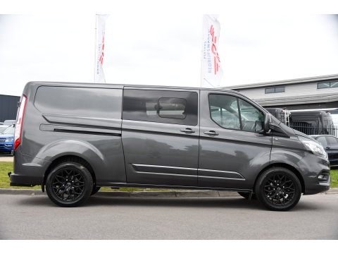 Ford Transit Custom 300 2.0 TDCI L2H1 Limited DC PB Edition Cruise, Camera, Carplay, LED, 2 x Schuifdeur, Stoelverwarming, 170pk, Trekhaak, NAVI, Uniek!