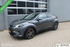 Toyota C-HR - 1.8 Hybrid Dynamic | NL Auto Boekjes | Trekhaak | Parkeersensoren | JBL Soundsysteem.