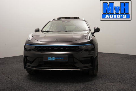 Lynk & Co 01 1.5 Plug-in Hybride 262PK|TREKHAAK|360°CAM|PANO