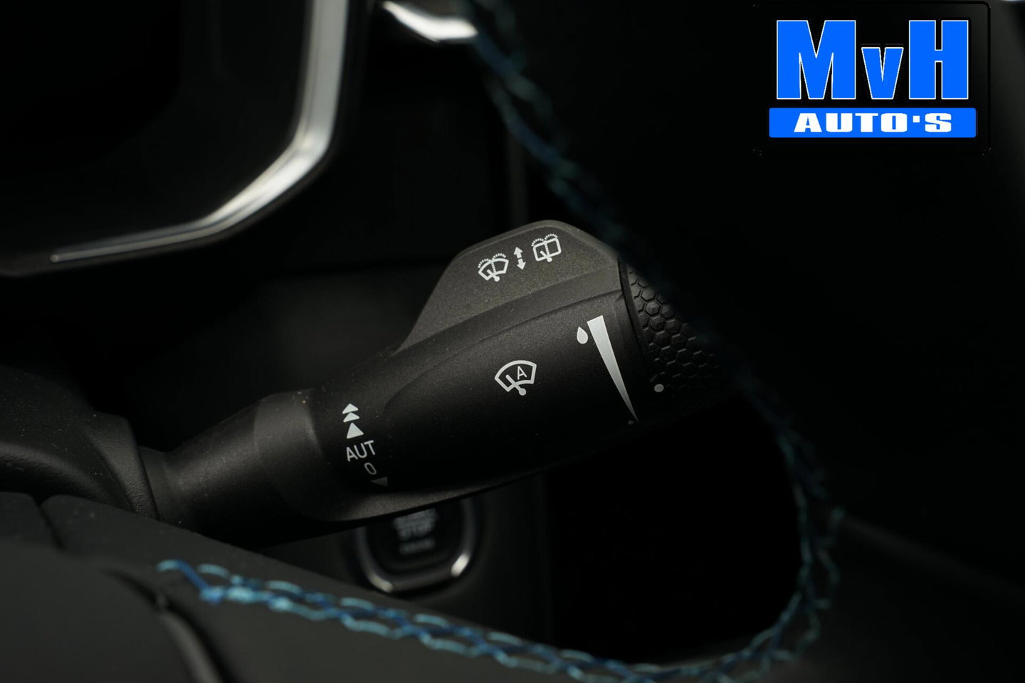 Lynk & Co 01 1.5 Plug-in Hybride 262PK|TREKHAAK|360°CAM|PANO