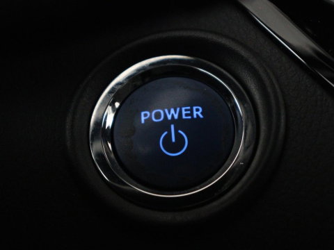 Toyota C-HR 2.0 Hybrid Dynamic | Stoelverwarming | Adaptive cruise | Camera | Carplay | Navigatie | Climate control | Bluetooth