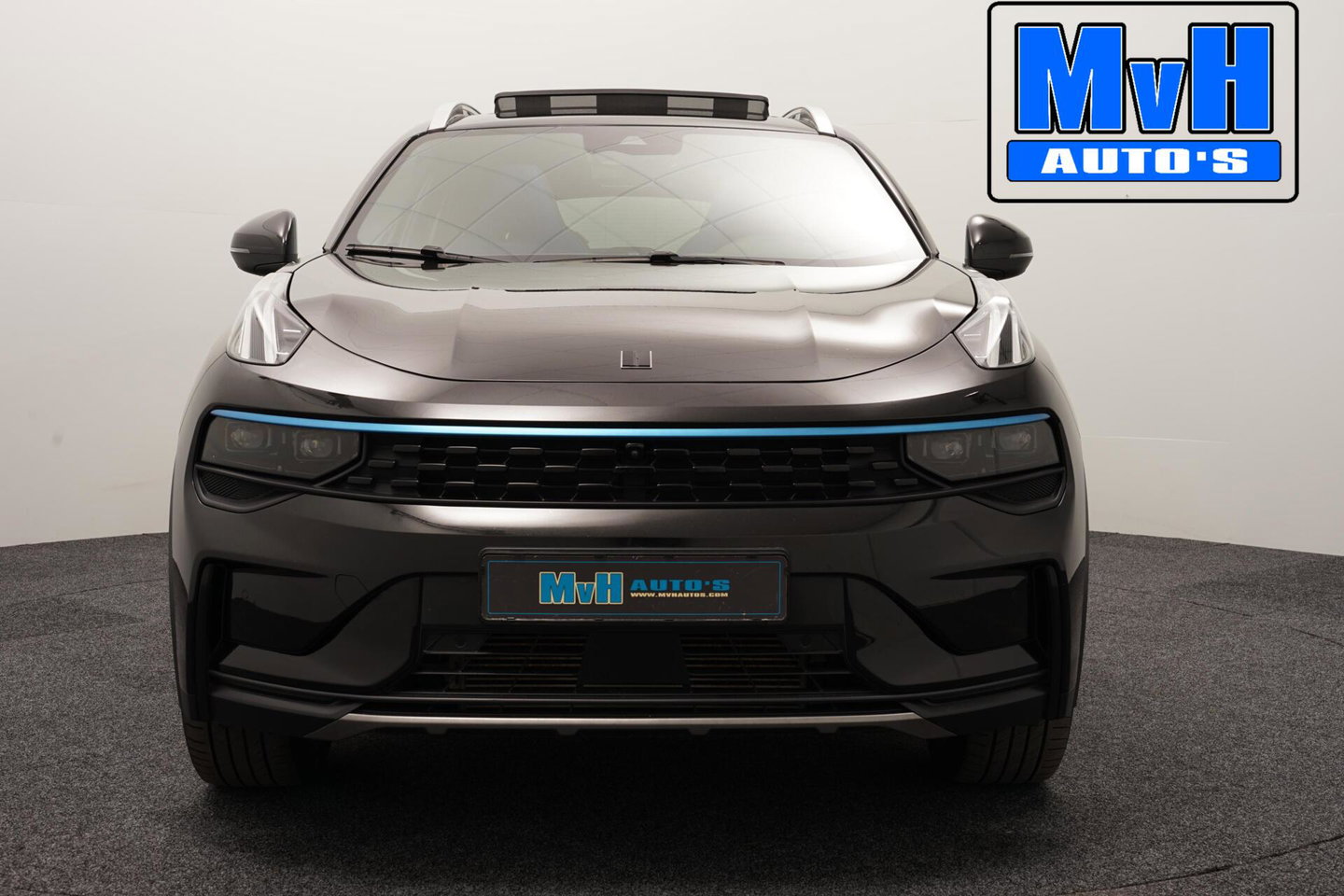 Lynk & Co 01 1.5 Plug-in Hybride|ZWARTE.HEMEL|360ºCAM|PANO