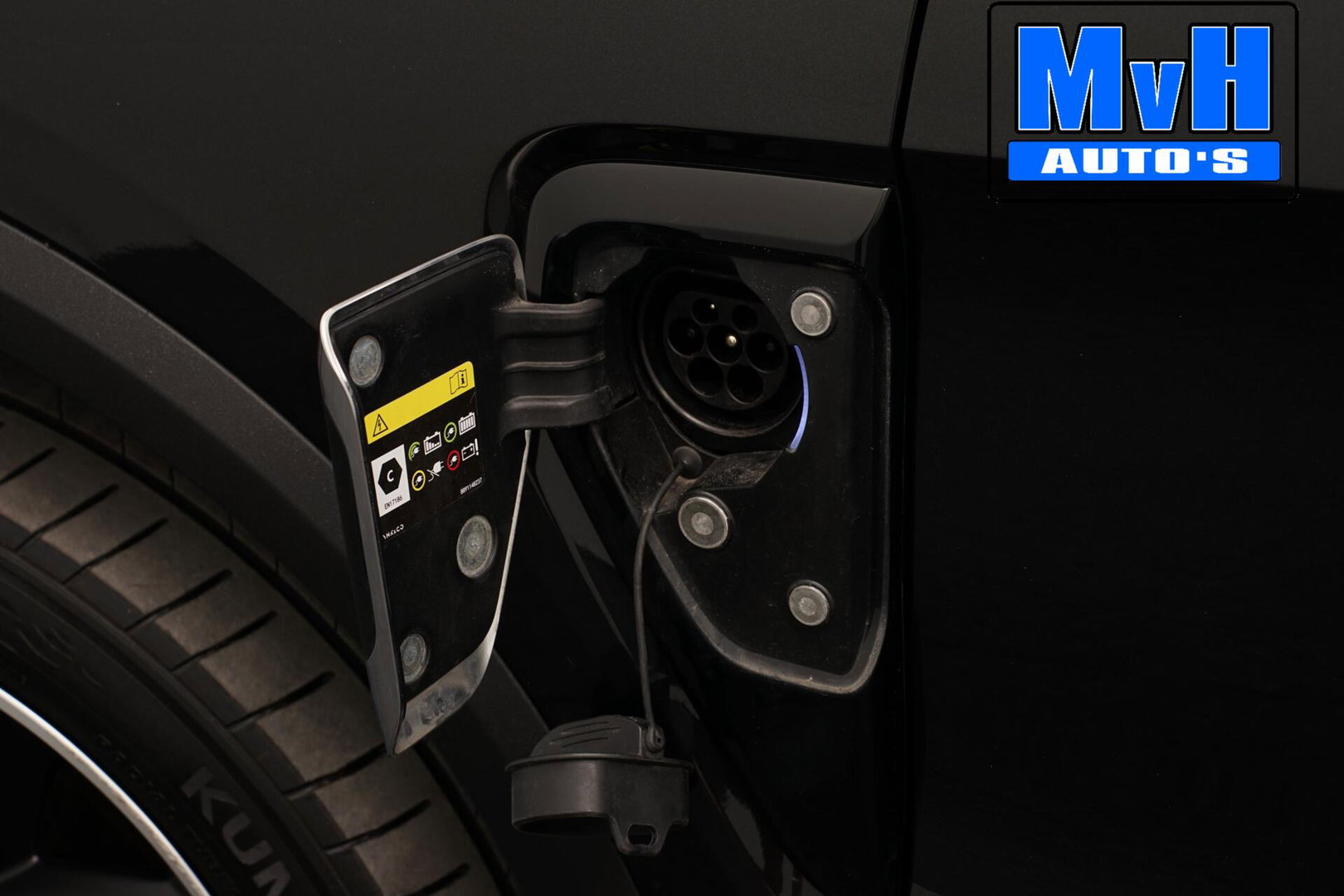 Lynk & Co 01 1.5 Plug-in Hybride|ZWARTE.HEMEL|360ºCAM|PANO