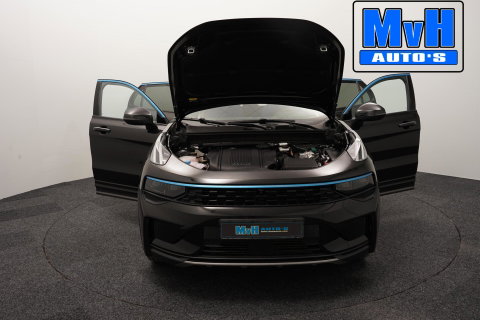 Lynk & Co 01 1.5 Plug-in Hybride|ZWARTE.HEMEL|360ºCAM|PANO