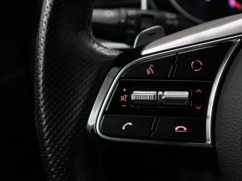 Kia ProCeed 1.5 T-GDi MHEV GT-Line Edition | Panoramadak | Carplay | Camera | Navigatie | Parkeerhulp | DAB | Climate control | Bluetooth | Cruise control