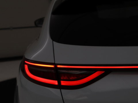 Kia ProCeed 1.5 T-GDi MHEV GT-Line Edition | Panoramadak | Carplay | Camera | Navigatie | Parkeerhulp | DAB | Climate control | Bluetooth | Cruise control