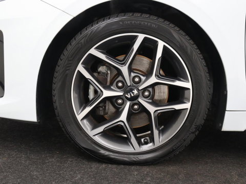 Kia ProCeed 1.5 T-GDi MHEV GT-Line Edition | Panoramadak | Carplay | Camera | Navigatie | Parkeerhulp | DAB | Climate control | Bluetooth | Cruise control