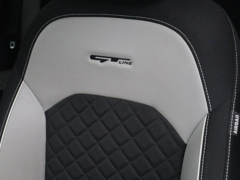Kia ProCeed 1.5 T-GDi MHEV GT-Line Edition | Panoramadak | Carplay | Camera | Navigatie | Parkeerhulp | DAB | Climate control | Bluetooth | Cruise control