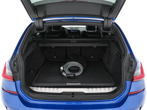 BMW 3 Serie Touring 330e High Executive M-Sportpack (Plug-in) Aut. *LEATHER-MICROFIBRE | FULL-LED | DIGI-COCKPIT | HEATED-SPORTSEATS | CAMERA | CARPLAY | SHIFT-PADDLES | NAVI-FULLMAP | PRIVACY-GLASS | ECC | PDC | CRUISE | TOWBAR | 18''ALU*