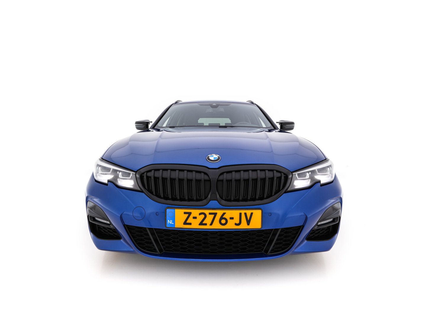 BMW 3 Serie Touring 330e High Executive M-Sportpack (Plug-in) Aut. *LEATHER-MICROFIBRE | FULL-LED | DIGI-COCKPIT | HEATED-SPORTSEATS | CAMERA | CARPLAY | SHIFT-PADDLES | NAVI-FULLMAP | PRIVACY-GLASS | ECC | PDC | CRUISE | TOWBAR | 18''ALU*