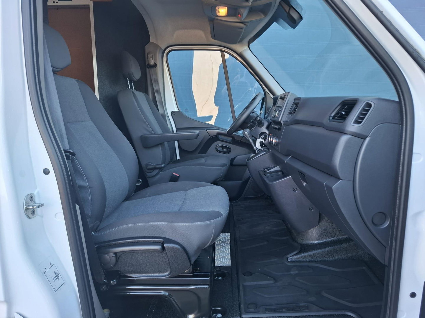 Renault Master T35 2.3 dCi 150 L3H3 Energy PERFECT VOOR CAMPER / AUTOMAAT / AIRCO / EURO 6