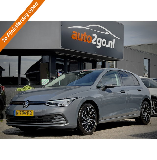 Volkswagen Golf - 1.5 TSI R-LINE NAVI DIGI-DASH APPLE-CARPLAY LED LMV PDC