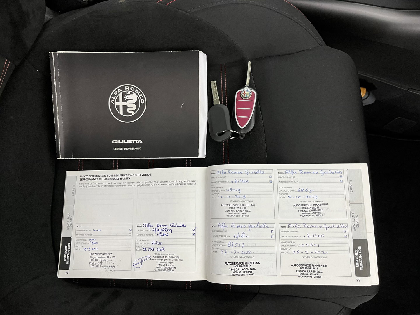 Alfa Romeo Giulietta 1.6 JTDM Super Pack Veloce Aut. *NAVI-FULLMAP | SPORTSEATS | SHIFTPADDLES | PRIVACY-GLASS | ECC | PDC | CRUISE | 17''ALU*