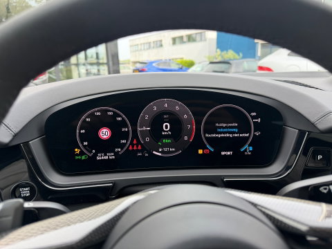 Porsche Cayenne Coupé 3.0 E-Hybrid Carbon|NL-Auto|Memory|Pano|SportChrono|18Wegs
