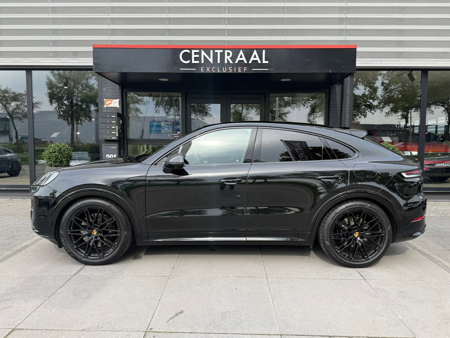 Porsche Cayenne Coupé 3.0 E-Hybrid Carbon|NL-Auto|Memory|Pano|SportChrono|18Wegs