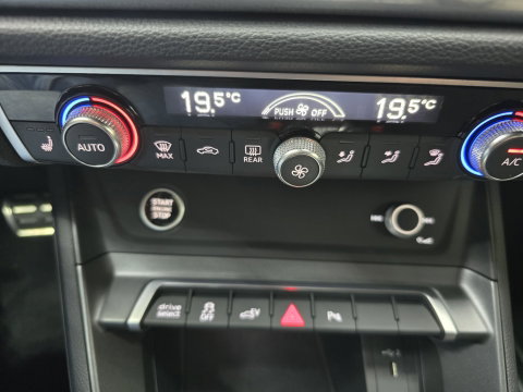 Audi Q3 45 TFSI e S edition 3x S-Line LED BNS Pakket Navi Clima Cruise 19"LM