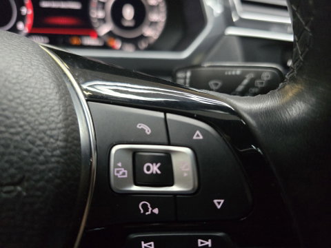 Volkswagen Tiguan 1.4 TSI Comfortline Business R PANO Draadloos laden Camera