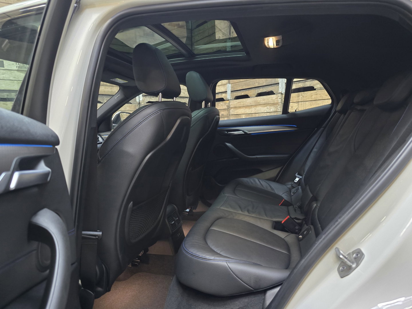 BMW X2 XDrive25e High Executive M Sport Pano Leder LED+ 19"LM
