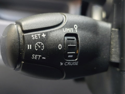 Opel Vivaro-e L2H1 Edition 75 kWh Lat om Lat Airco Cruise Navi Carplay Camera