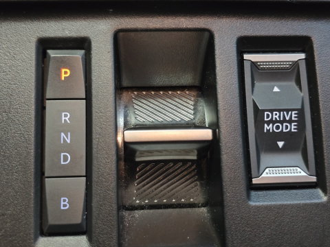 Opel Vivaro-e L2H1 Edition 75 kWh Lat om Lat Airco Cruise Navi Carplay Camera