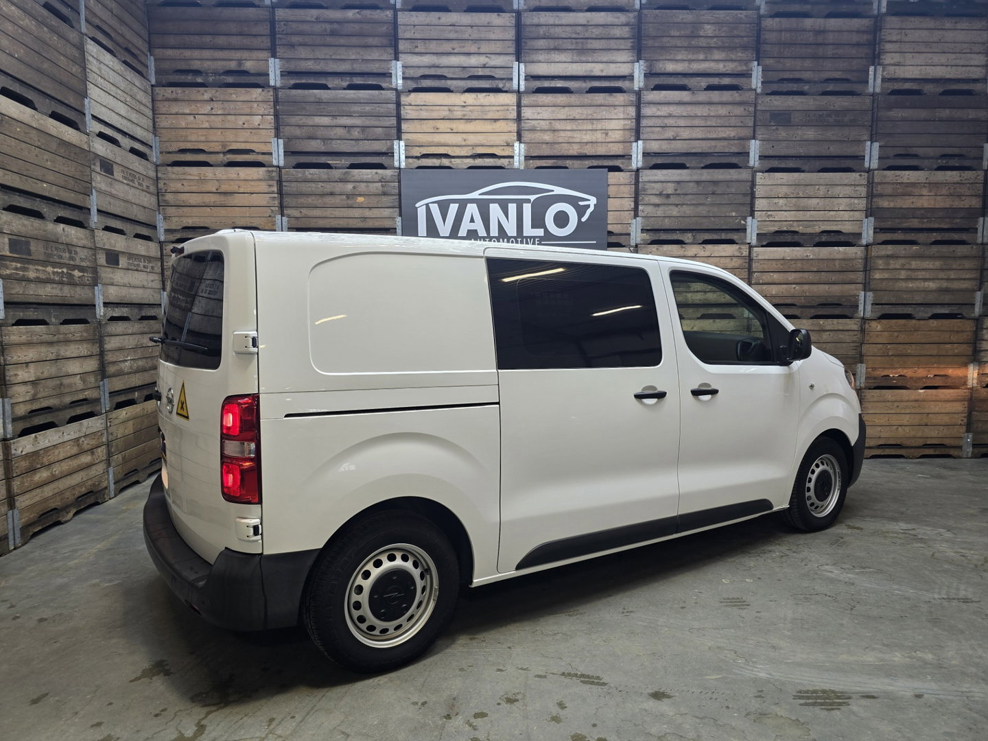 Opel Vivaro-e L2H1 Edition 75 kWh Lat om Lat Airco Cruise Navi Carplay Camera