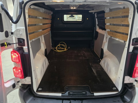 Opel Vivaro-e L2H1 Edition 75 kWh Lat om Lat Airco Cruise Navi Carplay Camera