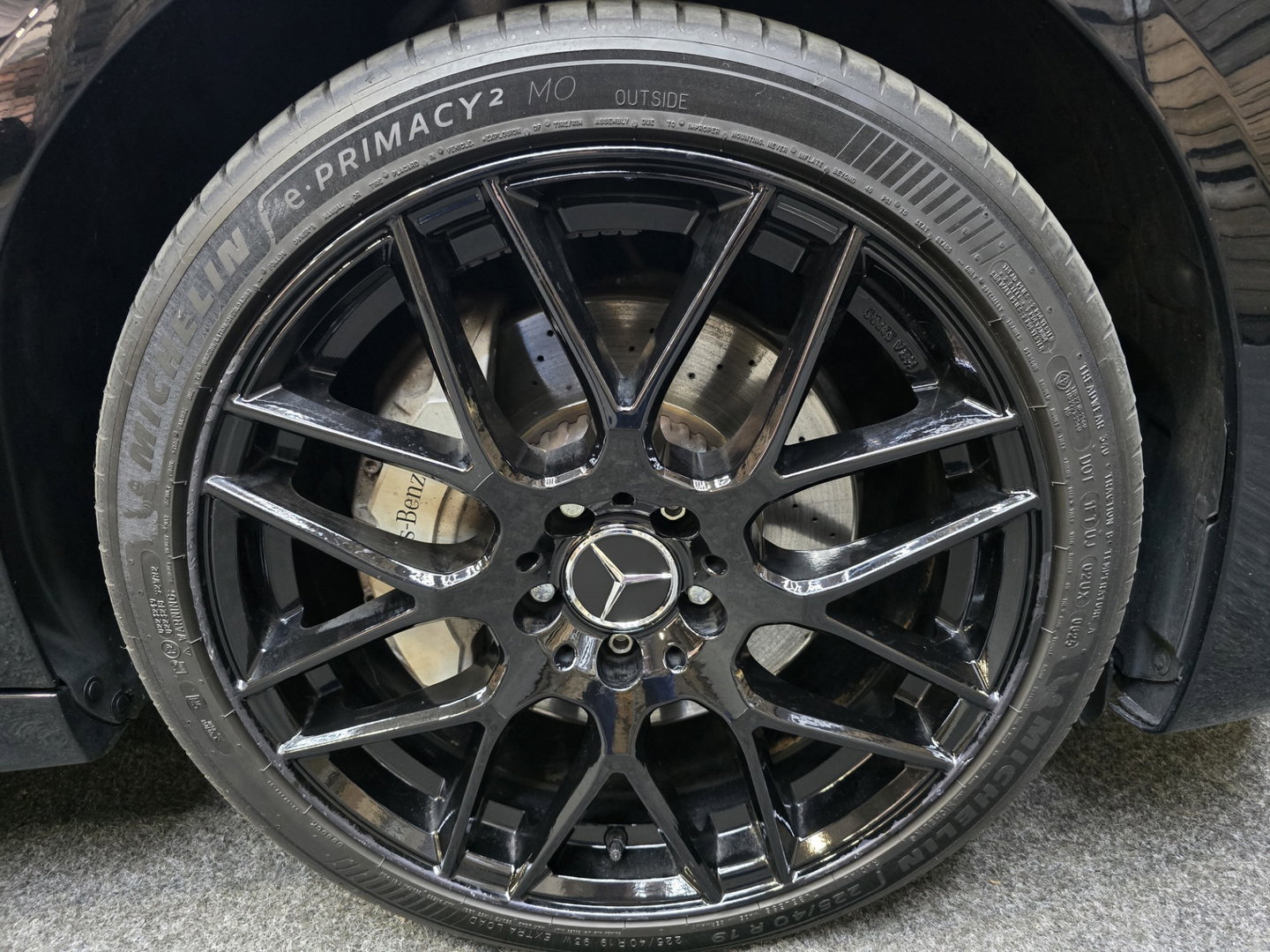 Mercedes-Benz C-Klasse Estate 300 e AMG Line Laser Leder 360 Carplay Navi Clima LM